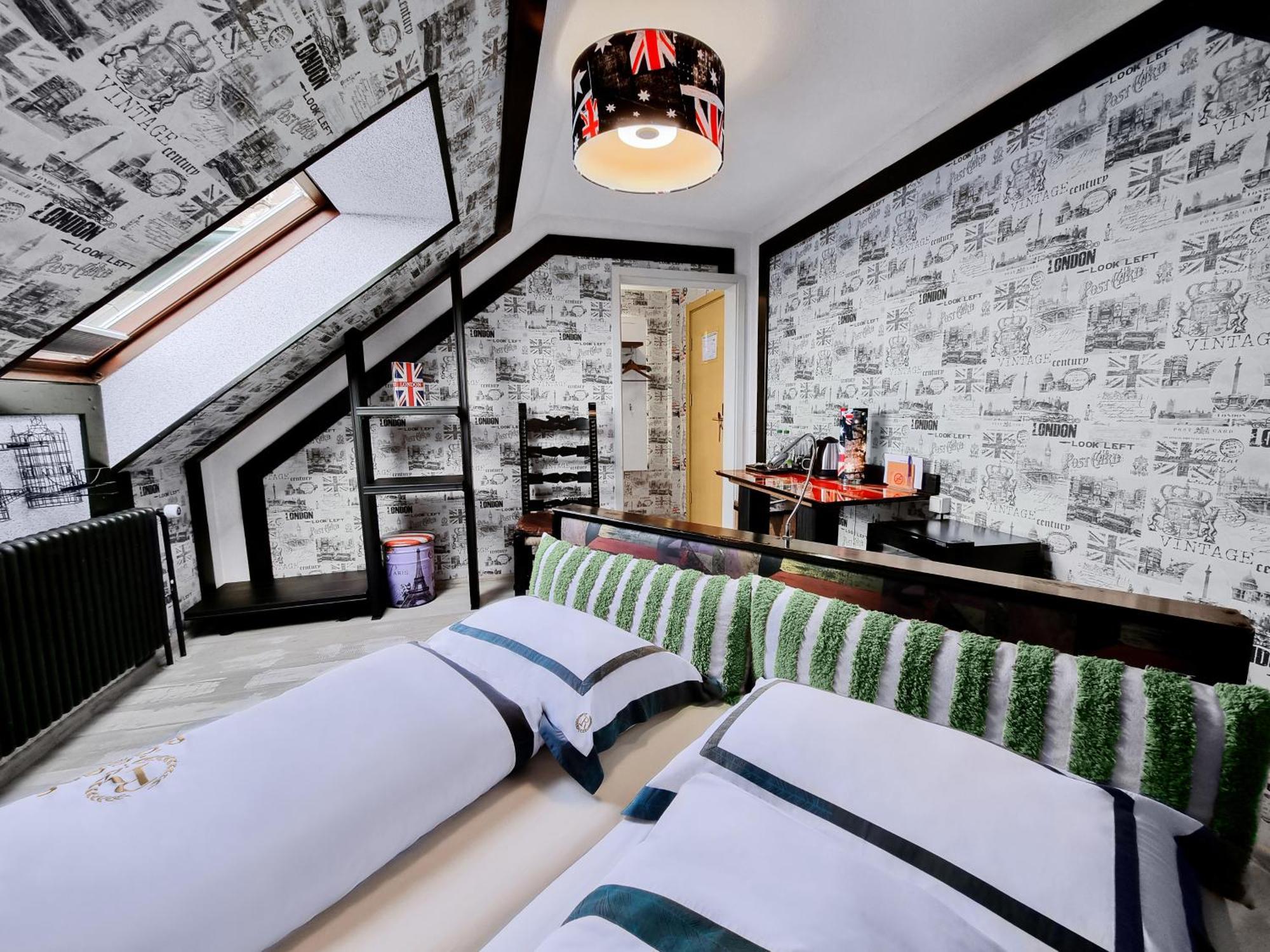Hotel Roessle Dobel Zimmer foto